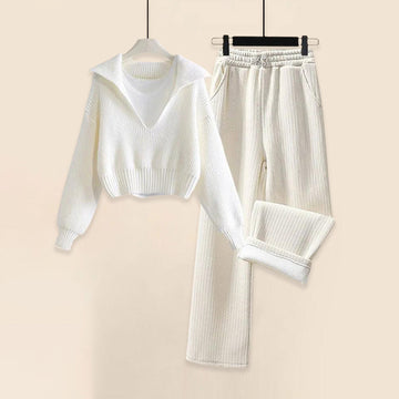 Women’s Knit Lounge Set – Ribbed Crop Top and Wide-Leg Pants – Collared Design