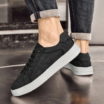 Casual lace up leather sneakers for men