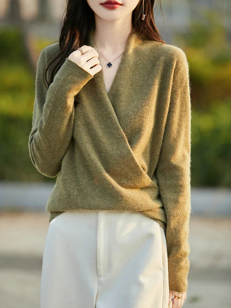 Women’s Pullover Sweater – Wool Knit – V-Neck – Relaxed Fit – Long Sleeve Casual