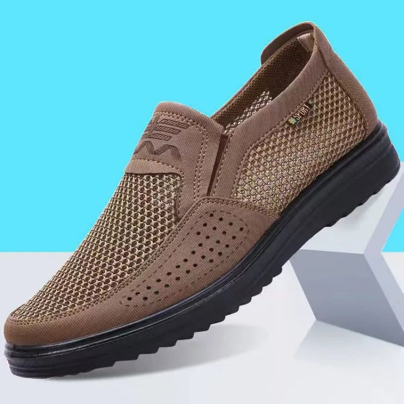 Breathable Lightweight Casual Shoes for Men: Stylish and comfortable mesh shoes perfect for everyday wear.