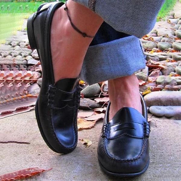 Women’s Loafers – Smooth Leather – Classic Moccasin Style