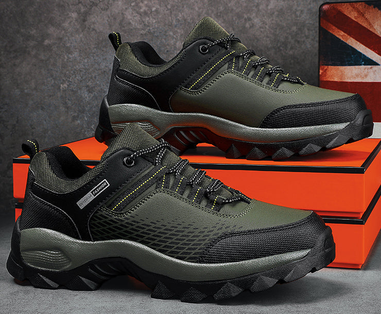 Lightweight trail running shoes for men
