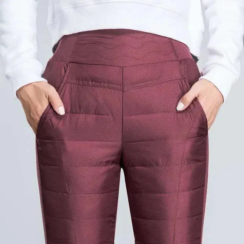 Insulated lightweight trousers for women