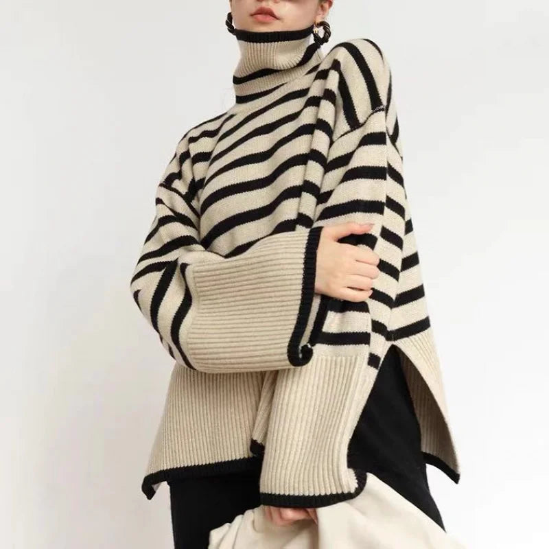 Women’s Turtleneck Pullover – Oversized Fit – Wool Blend – Ribbed Knit – Striped Design