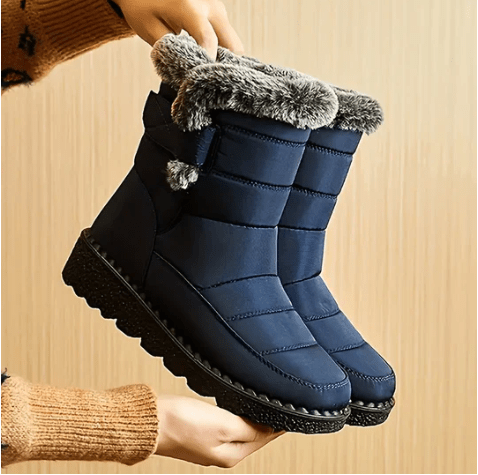Women’s Ankle Boots – Quilted Design – Fur Lined – Weather Resistant – Non-Slip Sole