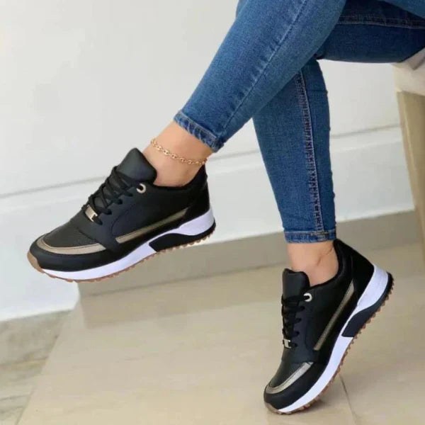 Lightweight orthopedic sneaker for women