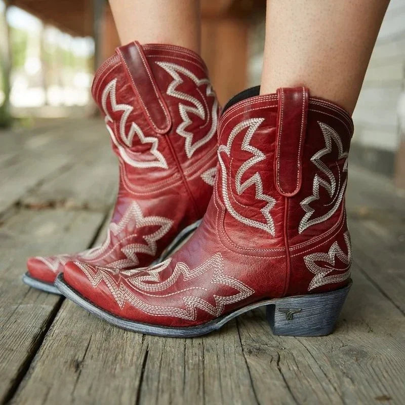 Embroidered pointed cowboy boots for women