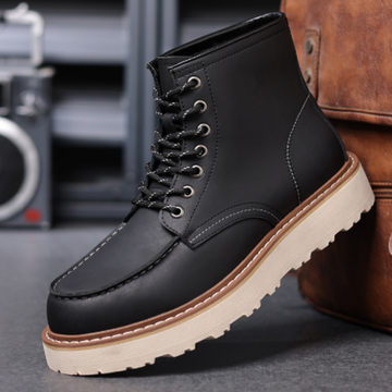 Premium bold winter boots for men