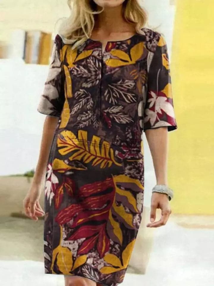 Women’s Knee-Length Dress – Relaxed Fit – Half Sleeve – Natural Fibers – Leaf Print