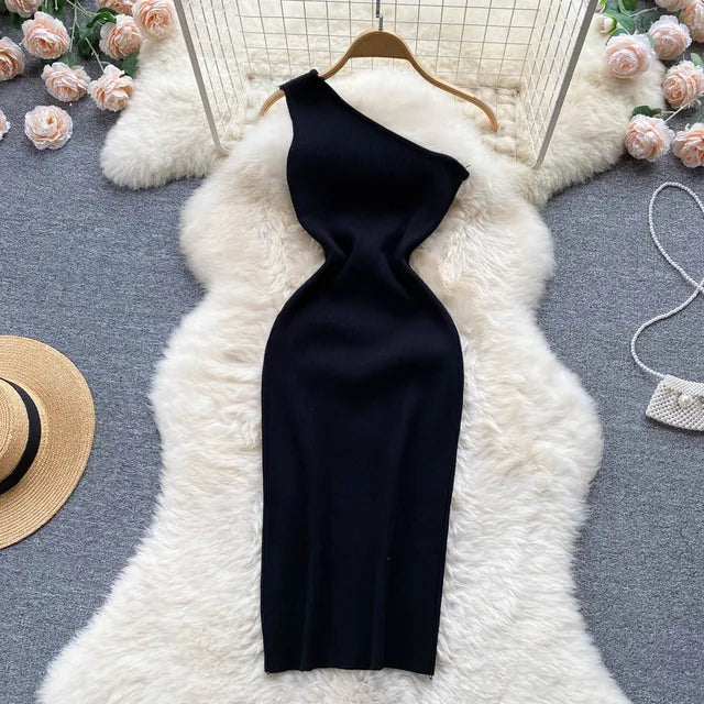 One-shoulder bodycon dress for women