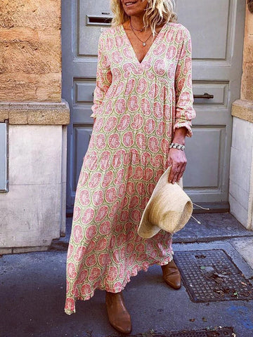 Women’s Maxi Dress – Relaxed Fit – V Neck – Floral Print – Long Sleeve – Breathable Blend