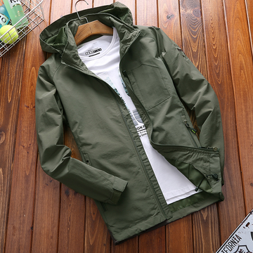 Men’s Hooded Jacket – Relaxed Fit – Breathable Lining – Adjustable Cuffs – Multi-Pocket