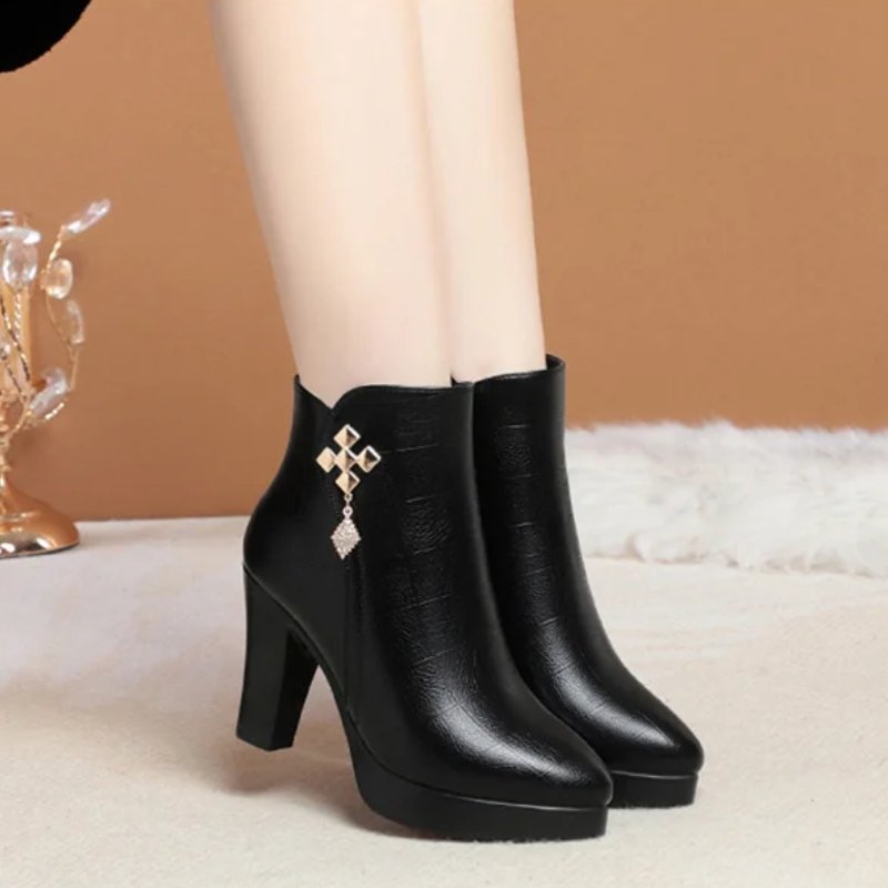 Elegant heeled ankle boots for women