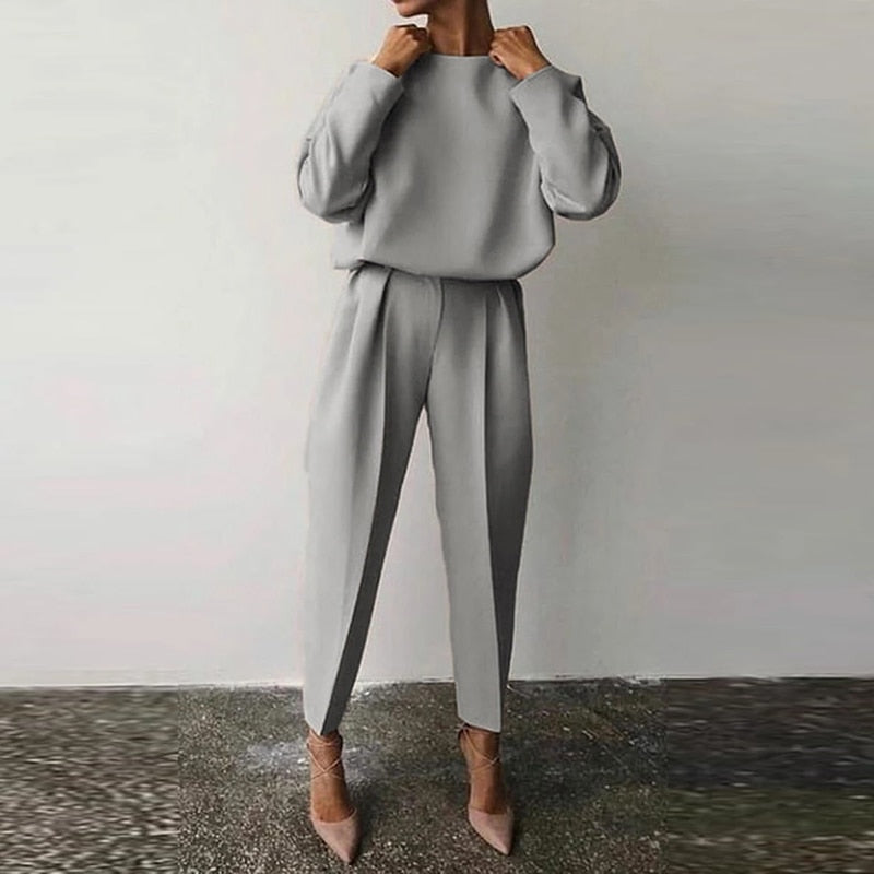 Women’s Two-Piece Suit Set – Relaxed Fit Top with Balloon Sleeves – Tapered High-Waist Pants