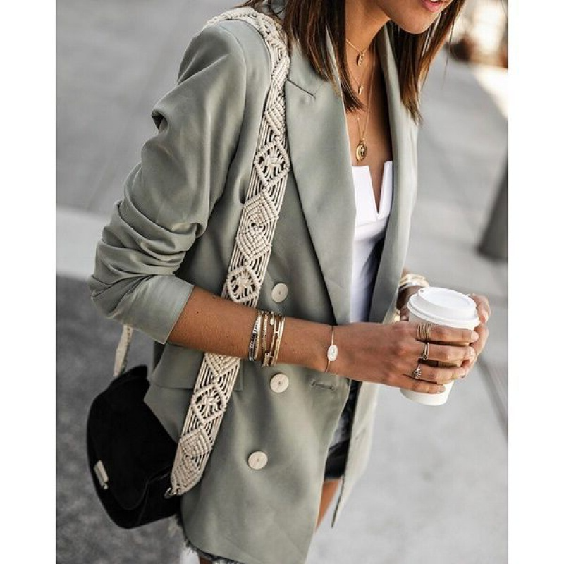 Women’s Blazer – Tailored Fit – Double-Breasted – Long Sleeve – Notched Lapels