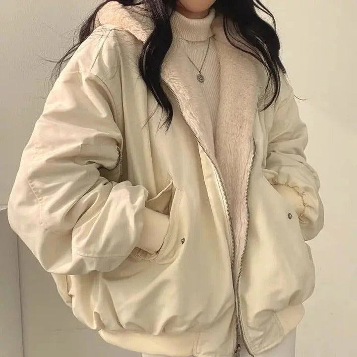 Women’s Jacket – Relaxed Fit – Plush Lining – Ribbed Cuffs – Zipper Closure – Hip Length