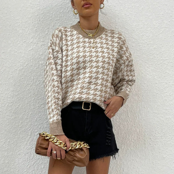 Women’s Pullover Sweater – Relaxed Fit – Houndstooth Knit – Ribbed Crew Neckline