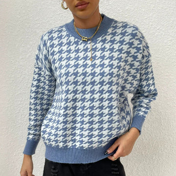 Women’s Pullover Sweater – Relaxed Fit – Houndstooth Knit – Ribbed Crew Neckline