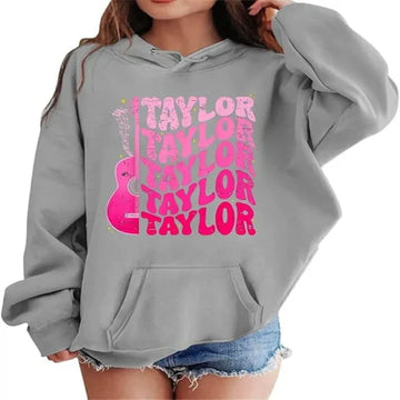 Women’s Pullover Hoodie – Oversized Fit – Graphic Print – Soft Cotton – Casual Style