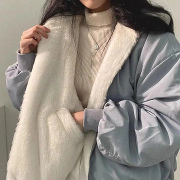 Women’s Jacket – Relaxed Fit – Plush Lining – Ribbed Cuffs – Zipper Closure – Hip Length