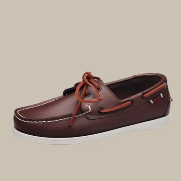 Non-slip boat shoes for men