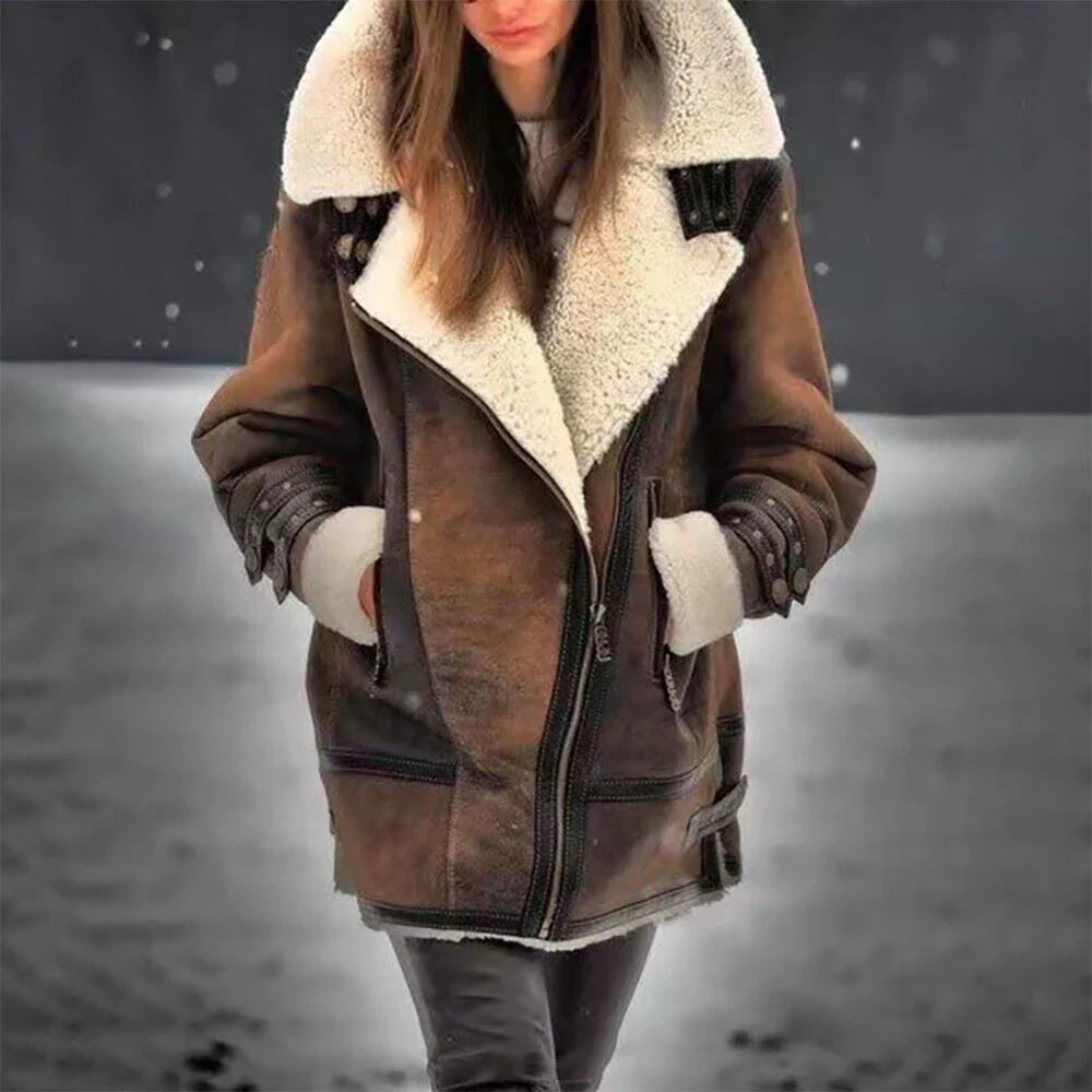 Women’s Jacket – Oversized Fit – Suede-Like Fabric – Sherpa Lining – Asymmetrical Zip