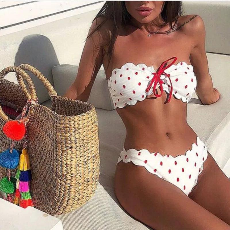 Chic strapless polkadot bikini set for women