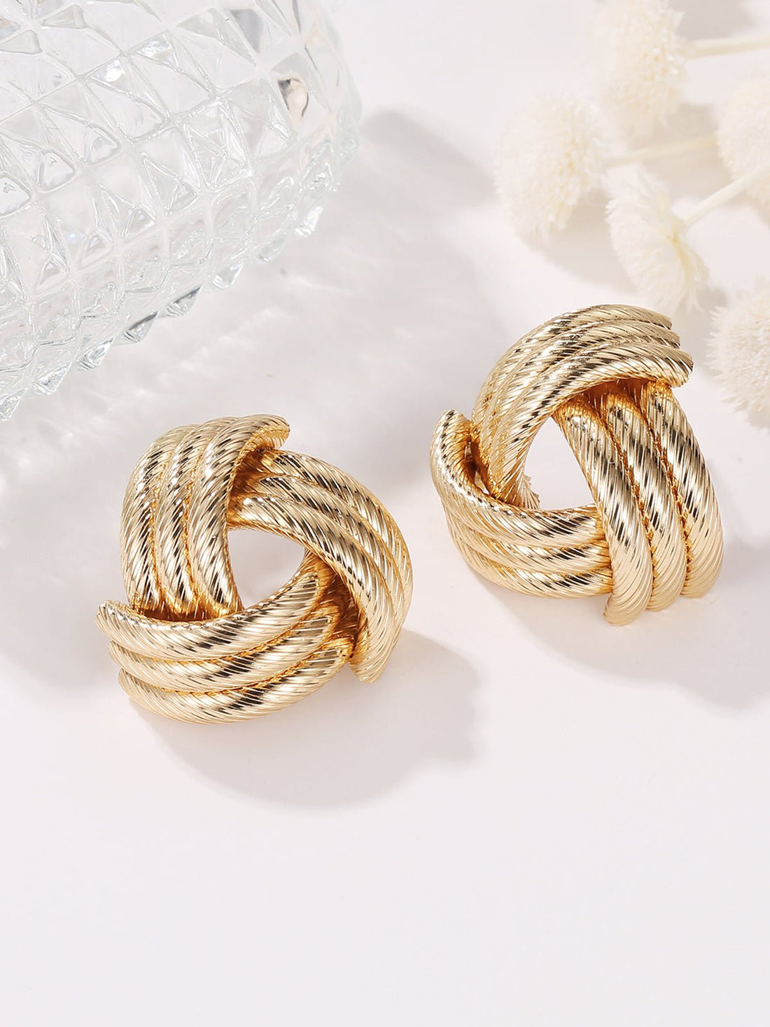 Vintage knotted geometric earrings for women