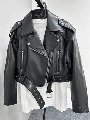 Vintage-inspired jacket for women